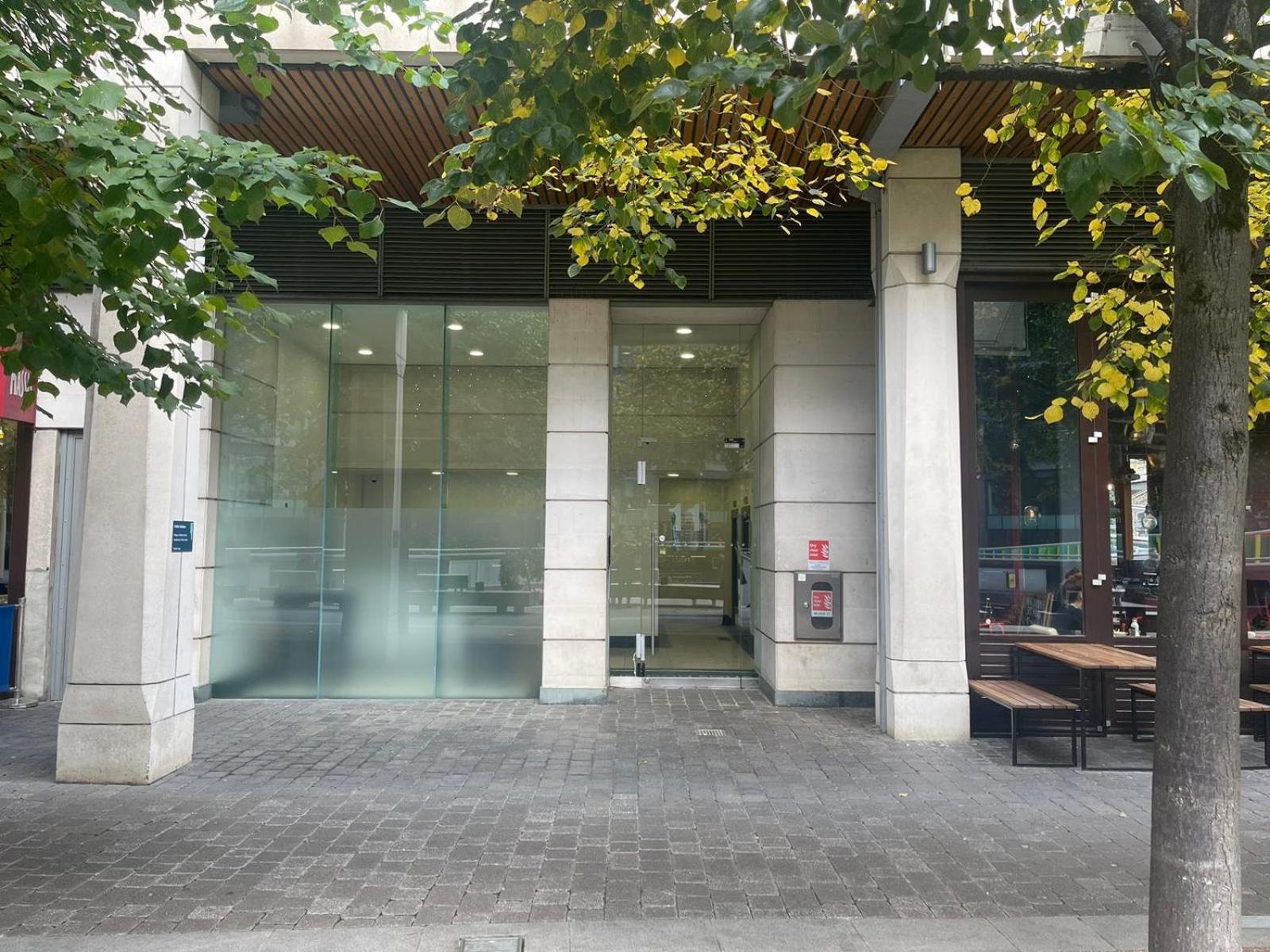Spacious 3 Bdr With Ac And Rooftop In Paddington Appartamento Londra