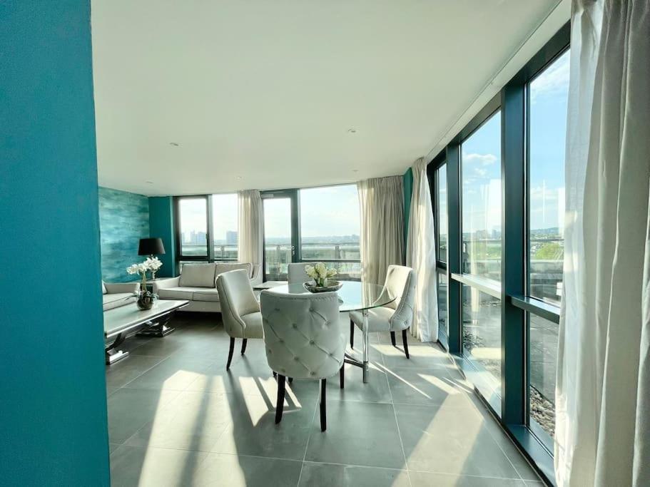 Spacious 3 Bdr With Ac And Rooftop In Paddington *